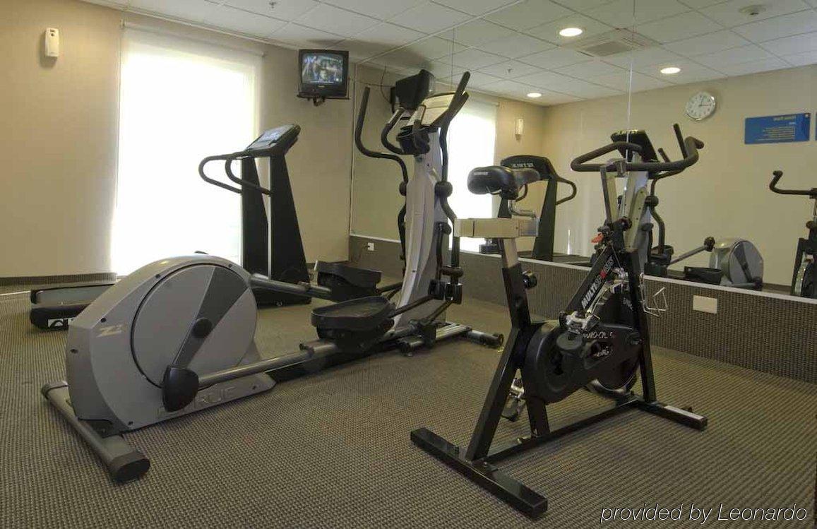City Express By Marriott Celaya Parque מתקנים תמונה